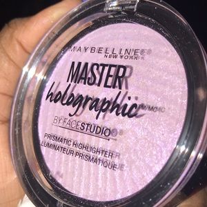 Maybelline master holographic highlighter